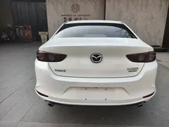 2021 Mazda 3 1.5L AT, белый — фото 8