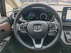 2022 Honda Odyssey 2.0L e:HEV, чёрный — фото 5
