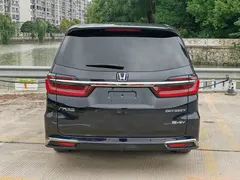 2022 Honda Odyssey 2.0L e:HEV, чёрный — фото 16