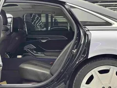 2022 Audi A8L 55 TFSI quattro, чёрный — фото 9