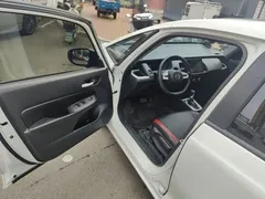 2022 Honda Fit 1.5L CVT Sunroof, белый — фото 12