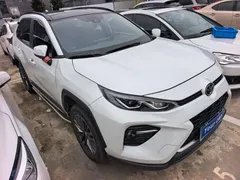 2023 Toyota Wildlander 2.0L CVT 4WD Luxury Plus, белый — фото 3