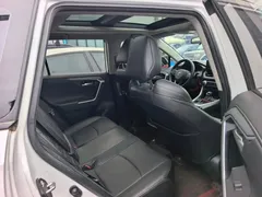 2023 Toyota Wildlander 2.0L CVT 4WD Luxury Plus, белый — фото 9