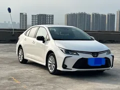 2021 Toyota Corolla 1.8L E-CVT, белый — фото 6