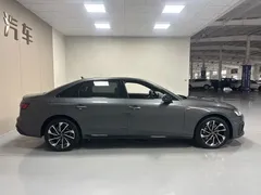 2023 Audi A4L 40 TFSI Luxury Dynamic — фото 7