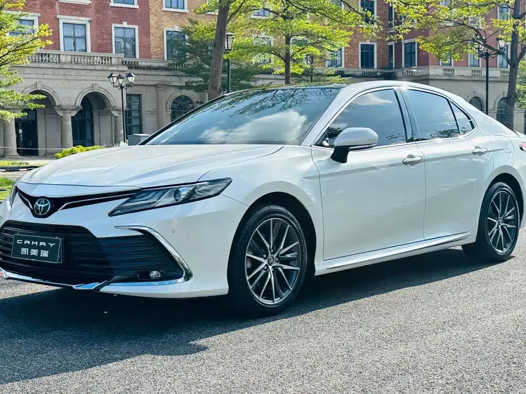 2023 Toyota Camry 2.5G Luxury