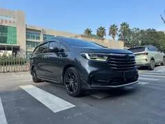 2022 Honda Odyssey 2.0L e:HEV — фото 3