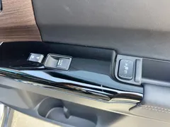 2022 Honda Odyssey 2.0L e:HEV — фото 14