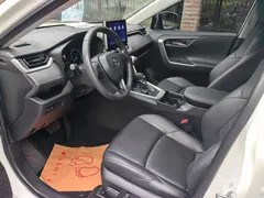 2020 Toyota Wildlander Hybrid 2.5L E-CVT 4WD Luxury, белый — фото 14
