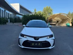 2021 Toyota Corolla 1.2T S-CVT PLUS, белый — фото 2