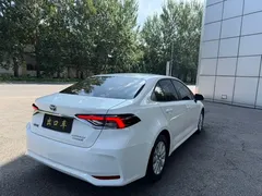 2023 Toyota Corolla 1.8L, белый — фото 4
