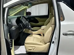 2021 Toyota Alphard Hybrid 2.5L Premium, белый — фото 15