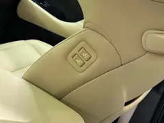2021 Toyota Alphard Hybrid 2.5L Premium, белый — фото 21
