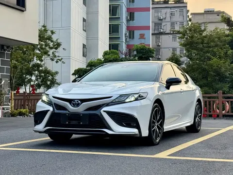 2023 Toyota Camry Hybrid 2.5HS Fashion