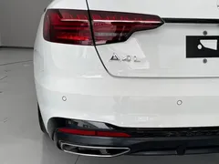 2022 Audi A4L 40 TFSI, белый — фото 9