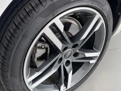 2022 Audi A4L 40 TFSI, белый — фото 11
