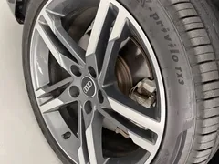2022 Audi A4L 40 TFSI Luxury Sport, белый — фото 12