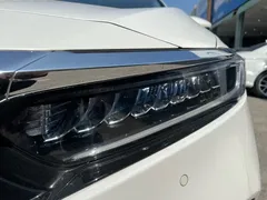 2018 Honda Accord 2.0L VI, белый — фото 11
