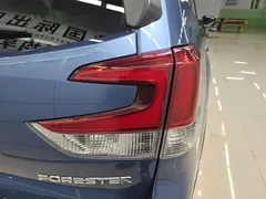 2021 Subaru Forester 2.0i EyeSight, синий — фото 10