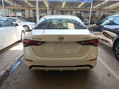 2021 Nissan Sylphy 1.6L XL CVT, белый — фото 6