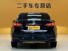 2022 Toyota Avalon Hybrid 2.5L Luxury, чёрный — фото 4