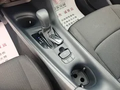 2021 Toyota 2.0L, белый — фото 14