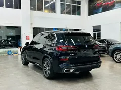 2022 BMW X5 30Li M Sport Package, чёрный — фото 3
