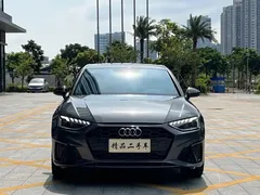 2022 Audi A4L 40 TFSI — фото 2