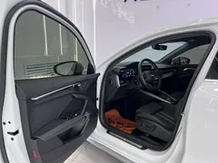 2022 Audi A3 A3L Limousine 35 TFSI, белый — фото 7