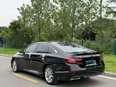 2022 Honda Accord 260TURBO Luxury, чёрный — фото 5