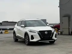 2022 Nissan Kicks 1.5L CVT XV, белый — фото 3