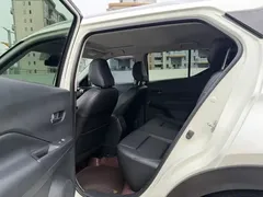 2022 Nissan Kicks 1.5L CVT XV, белый — фото 9