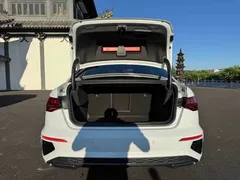 2023 Audi A3L Limousine 35 TFSI Fashion Sport, белый — фото 19
