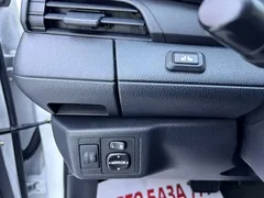 2022 Toyota Yaris L Zhixuan X 1.5L CVT Luxury Plus, белый — фото 9