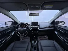 2022 Toyota Yaris L Zhixuan X 1.5L CVT Luxury Plus, белый — фото 14
