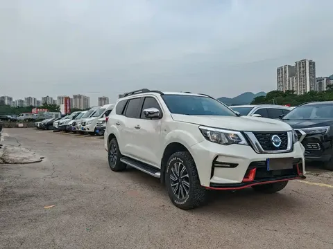 2020 Nissan Terra 2.5L XL Upper 4WD