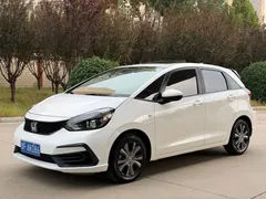 2022 Honda Fit 1.5L CVT Sunroof, белый — фото 3