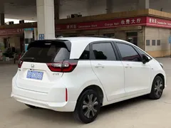 2022 Honda Fit 1.5L CVT Sunroof, белый — фото 6