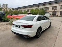 2020 Audi A4L 40 TFSI, белый — фото 7