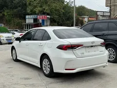 2021 Toyota Corolla TNGA 1.5L CVT, белый — фото 11