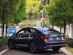 2023 Volkswagen Sagitar 200TSI DSG, чёрный — фото 6