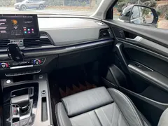 2023 Audi Q5L 45T Sport, чёрный — фото 8