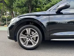 2023 Audi Q5L 45T Sport, чёрный — фото 15