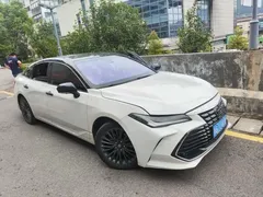2023 Toyota Avalon 2.0L XLE Premium, белый — фото 4