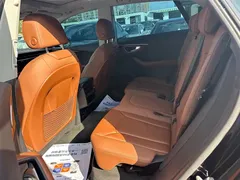 2021 Audi Q8 55 TFSI Sport, чёрный — фото 11