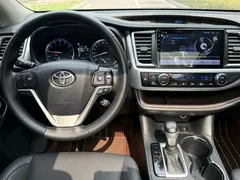 2021 Toyota Highlander 2.0T 4WD Luxury 7, чёрный — фото 11