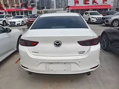 2020 Mazda 3 1.5L, белый — фото 6