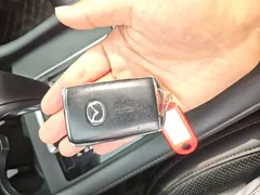 2020 Mazda 3 1.5L, белый — фото 9