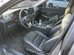 2021 Nissan Sylphy 1.6L XL CVT — фото 4