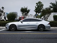 2022 Audi A7 45 TFSI — фото 5